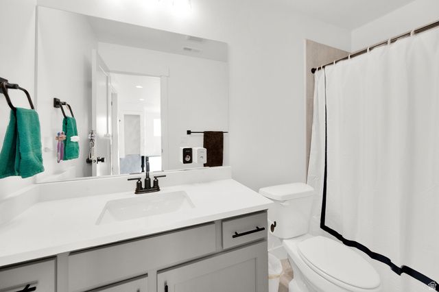 213 W SICULA RD, Vineyard, UT 84059