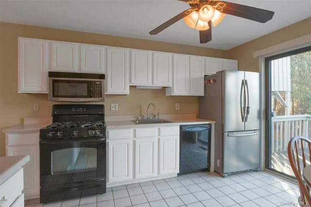 44 Natalie Court, Monroe, NY 10950