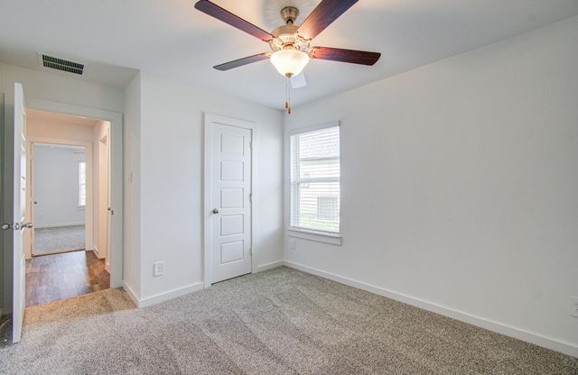 1130 Desert Willow Drive, Rosharon, TX 77583