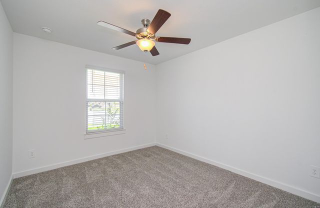 1130 Desert Willow Drive, Rosharon, TX 77583