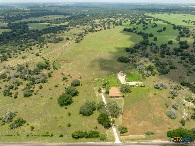 5315 Fm 932, Jonesboro, TX 76538
