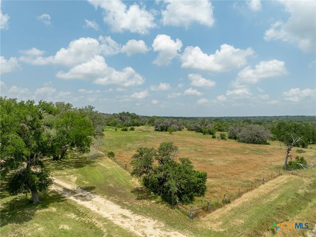 5315 Fm 932, Jonesboro, TX 76538
