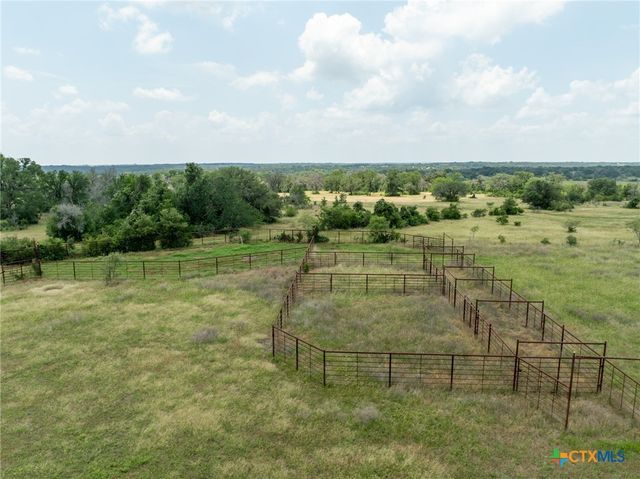 5315 Fm 932, Jonesboro, TX 76538