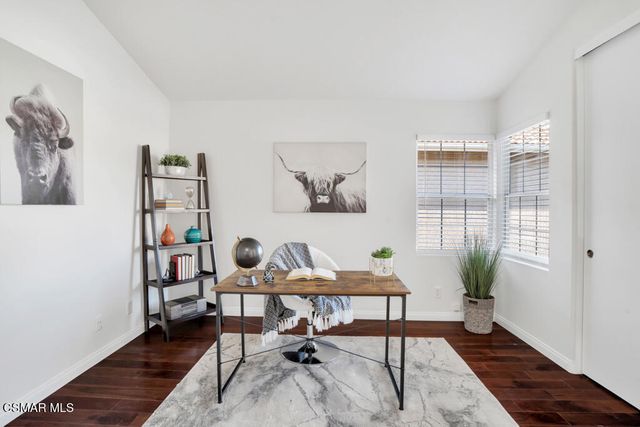 323 Ocho Rios Way, Oak Park, CA 91377