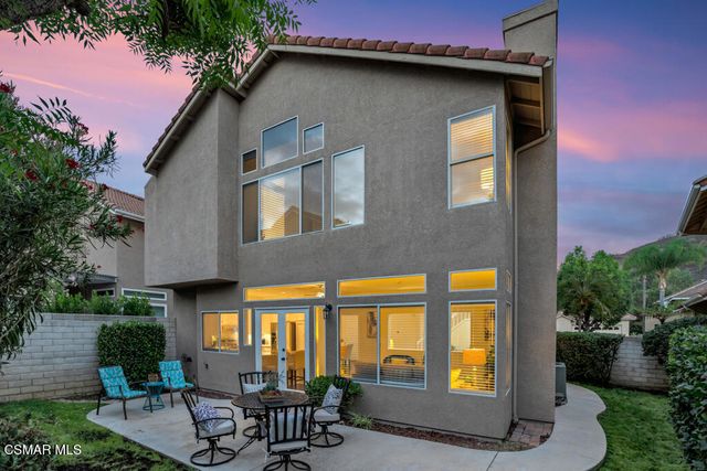 323 Ocho Rios Way, Oak Park, CA 91377