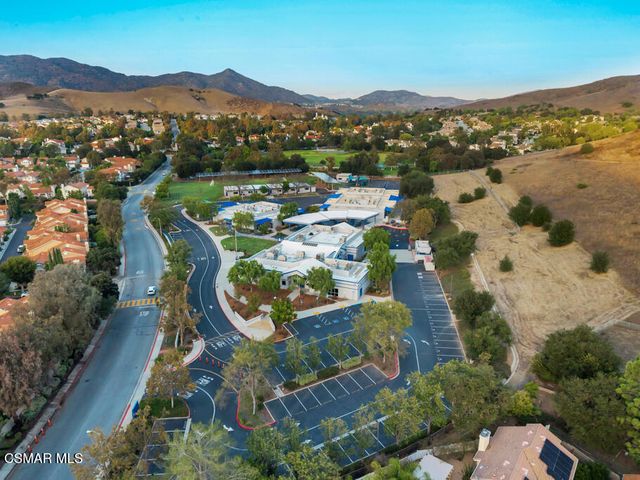323 Ocho Rios Way, Oak Park, CA 91377