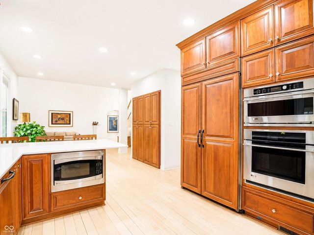 5717 Fall Creek Road, Indianapolis, IN 46220