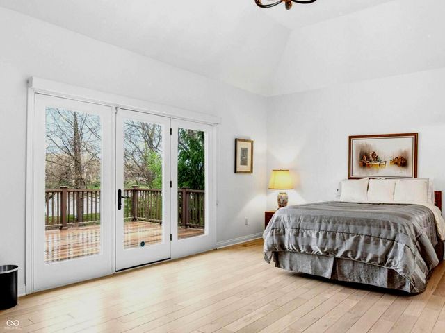 5717 Fall Creek Road, Indianapolis, IN 46220