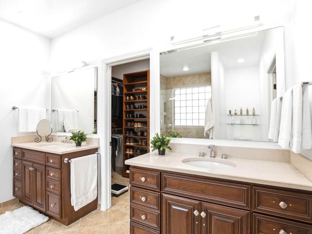 5717 Fall Creek Road, Indianapolis, IN 46220