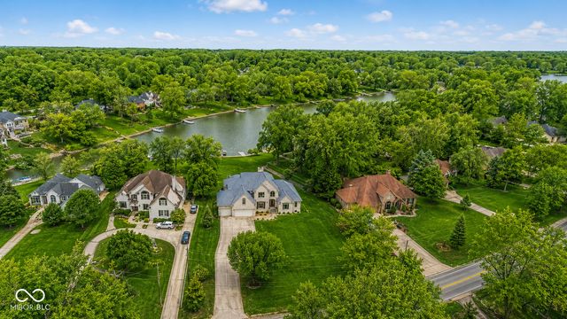 5717 Fall Creek Road, Indianapolis, IN 46220