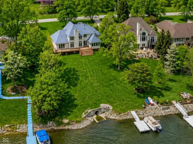 5717 Fall Creek Road, Indianapolis, IN 46220
