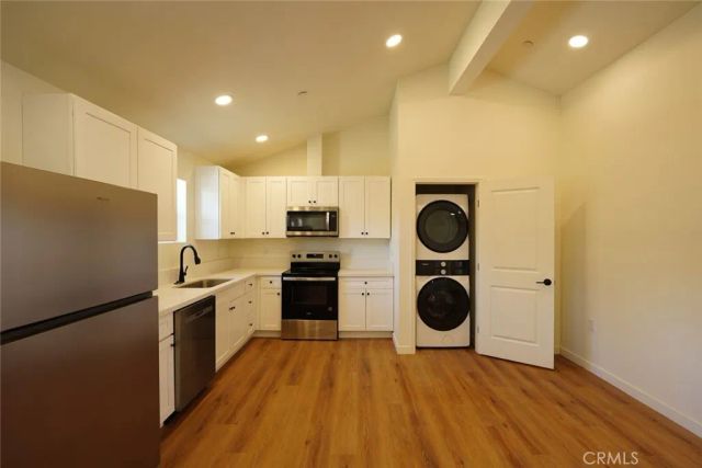 4809 Charlotte Way, Riverside, CA 92504