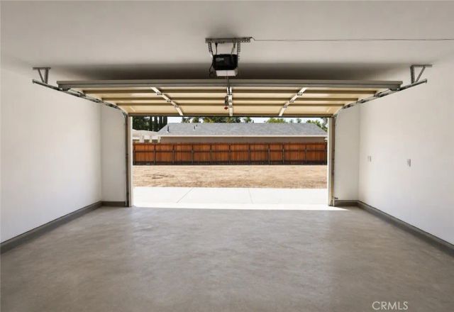 4809 Charlotte Way, Riverside, CA 92504