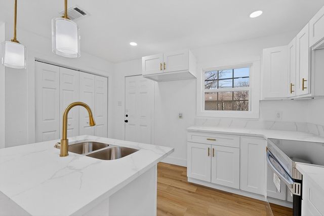 1332 Gaylord Drive, Dallas, TX 75217