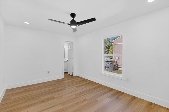 1332 Gaylord Drive, Dallas, TX 75217