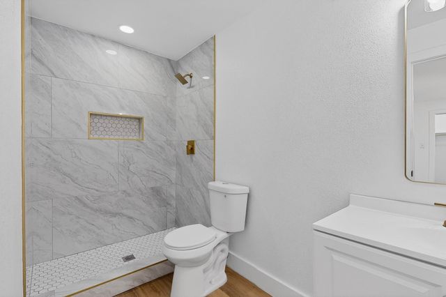 1332 Gaylord Drive, Dallas, TX 75217