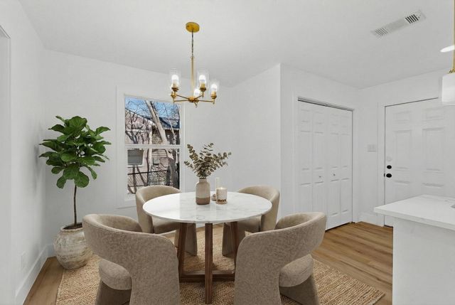 1332 Gaylord Drive, Dallas, TX 75217