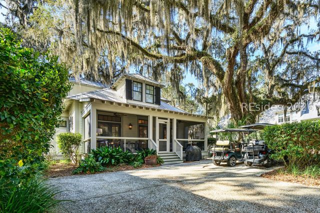 15 S Drayton St, Bluffton, SC 29910