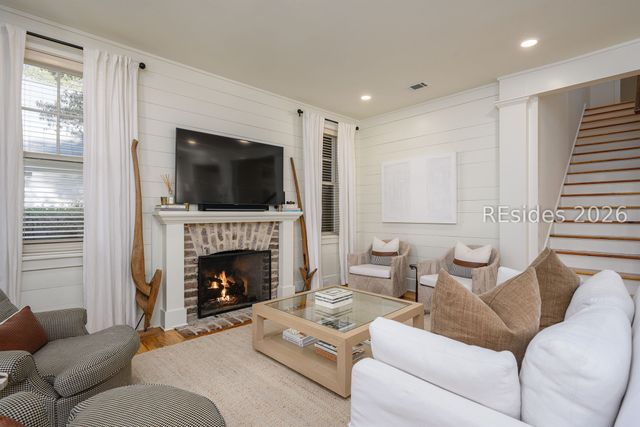 15 S Drayton St, Bluffton, SC 29910