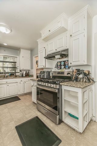 2937 E Willis Avenue, Fresno, CA 93726