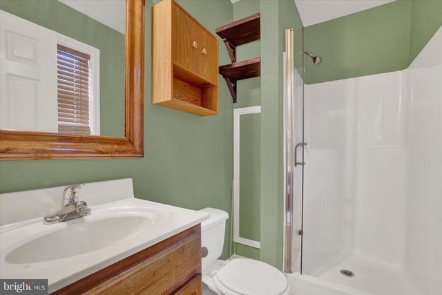 39 W GEORGE ST, Yoe, PA 17313