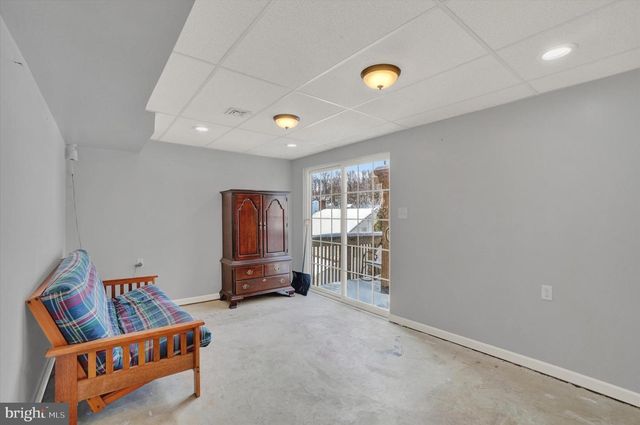 39 W GEORGE ST, Yoe, PA 17313