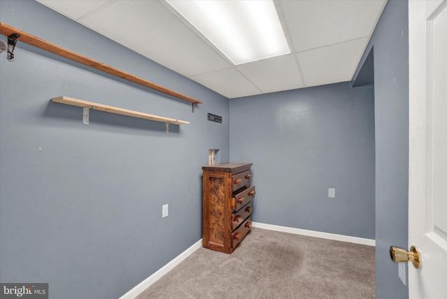 39 W GEORGE ST, Yoe, PA 17313