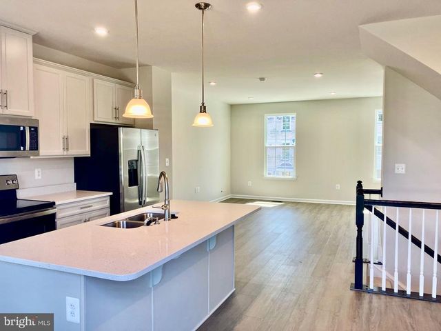 8820 STEVENSON LN, Spotsylvania, VA 22553