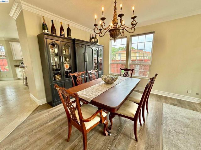 1284 Riesling Cir, Livermore, CA 94550