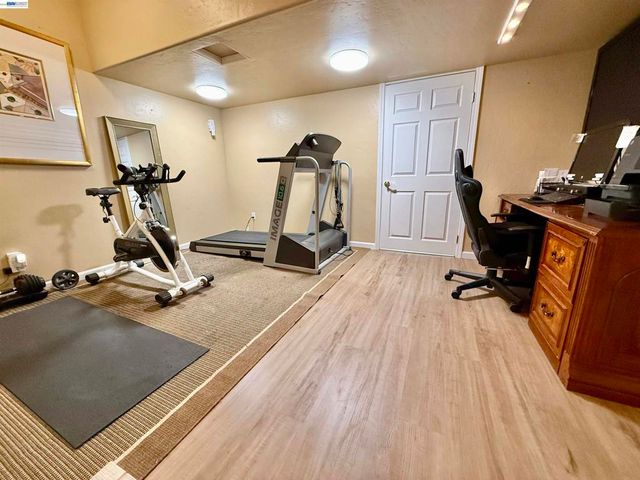 1284 Riesling Cir, Livermore, CA 94550
