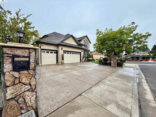 1284 Riesling Cir, Livermore, CA 94550