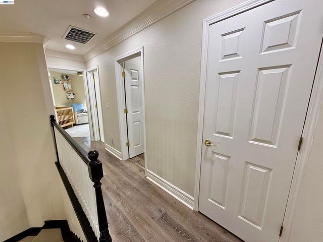 1284 Riesling Cir, Livermore, CA 94550