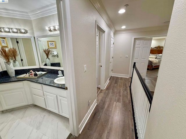 1284 Riesling Cir, Livermore, CA 94550