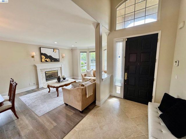 1284 Riesling Cir, Livermore, CA 94550