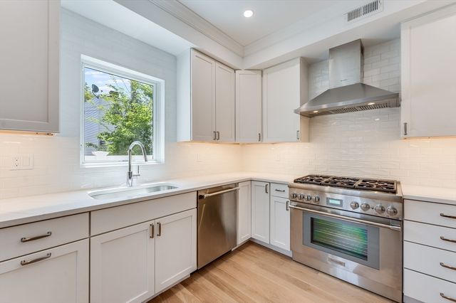 147 West Eighth Street, Boston, MA 02127