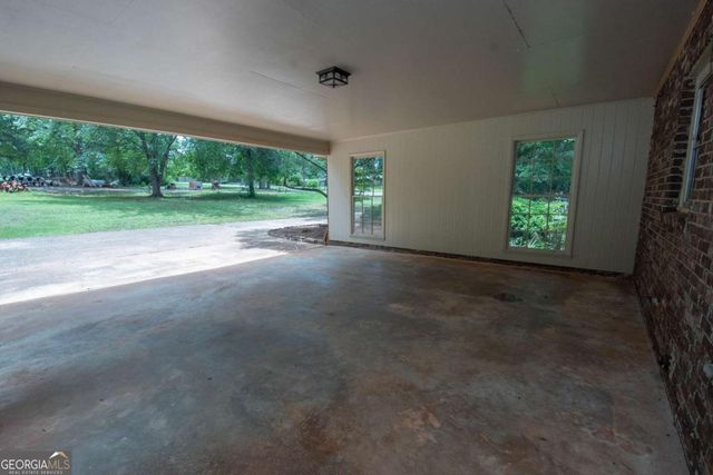308 Sullivan Circle, Pine Mountain, GA 31822