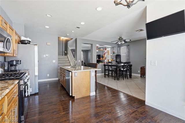 6062 Adobe Summit Avenue, Las Vegas, NV 89110