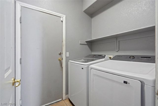 6062 Adobe Summit Avenue, Las Vegas, NV 89110