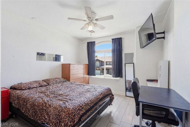 6062 Adobe Summit Avenue, Las Vegas, NV 89110