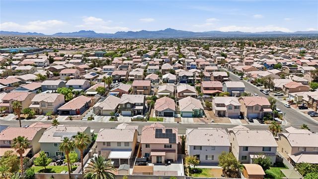 6062 Adobe Summit Avenue, Las Vegas, NV 89110