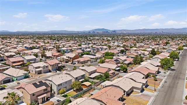 6062 Adobe Summit Avenue, Las Vegas, NV 89110