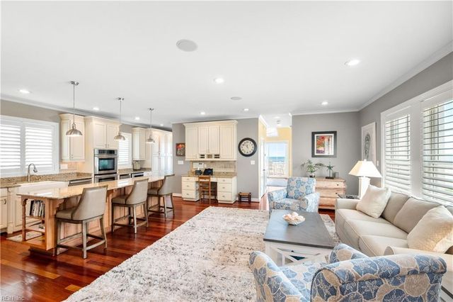 5518 Ocean Front AVE, Virginia Beach, VA 23451