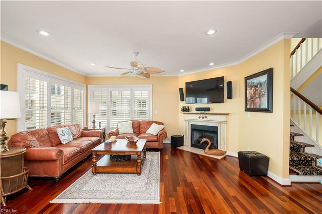 5518 Ocean Front AVE, Virginia Beach, VA 23451