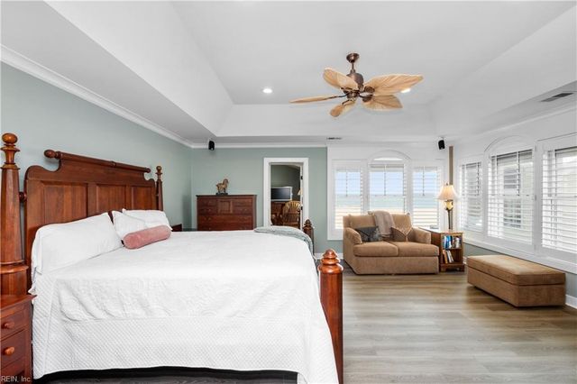 5518 Ocean Front AVE, Virginia Beach, VA 23451