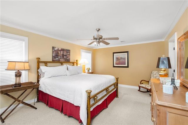 5518 Ocean Front AVE, Virginia Beach, VA 23451