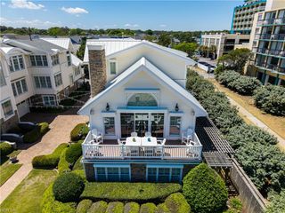 5518 Ocean Front AVE, Virginia Beach, VA 23451