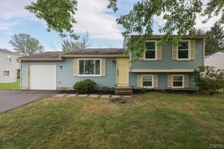5650 Vistula Path, Cicero, NY 13029