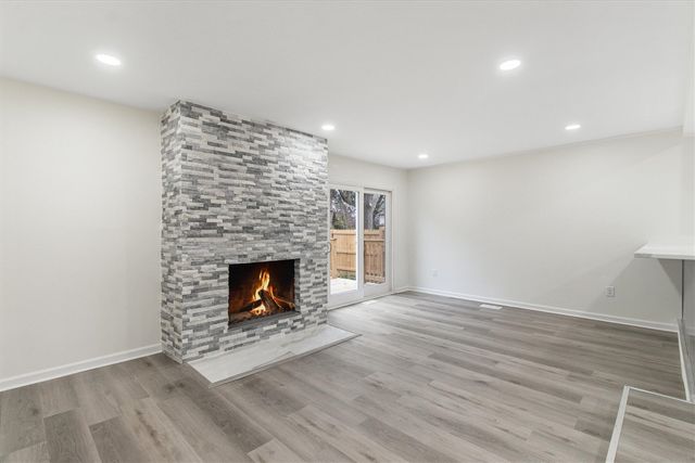 1735 Crestline Drive, Troy, MI 48083