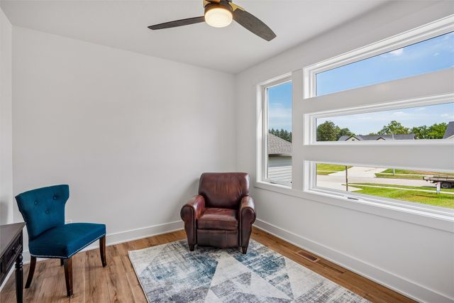 5380 Carter Court, Johnston, IA 50131