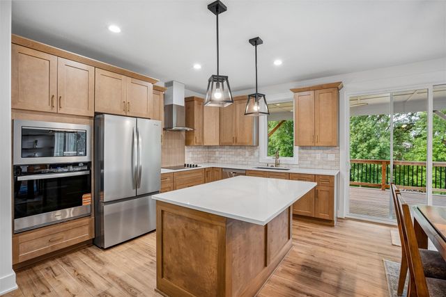 5380 Carter Court, Johnston, IA 50131